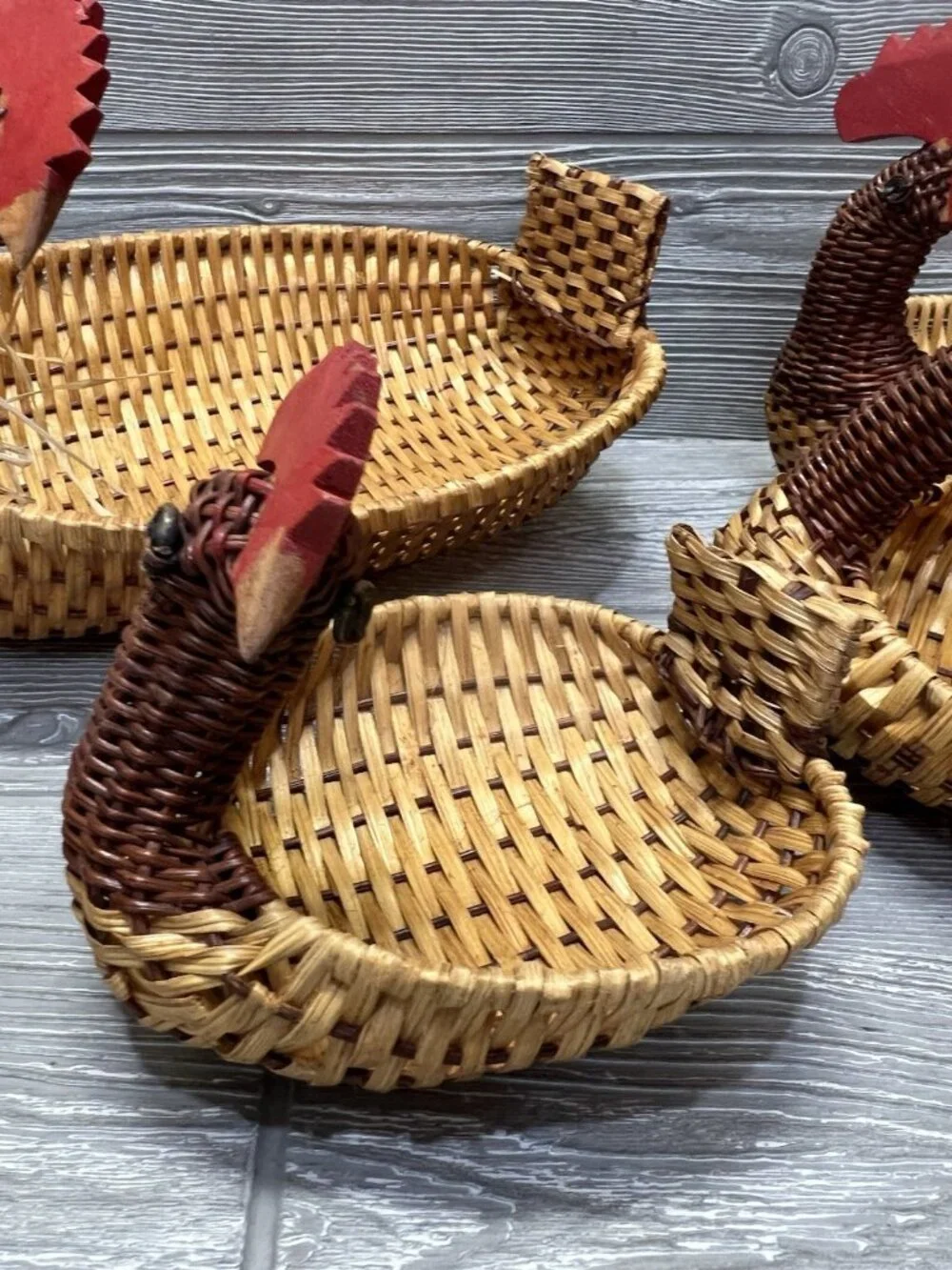 Vintage Nesting Rattan Baskets Chickens Roosters Set of 4 Farmhouse Decor 1970s